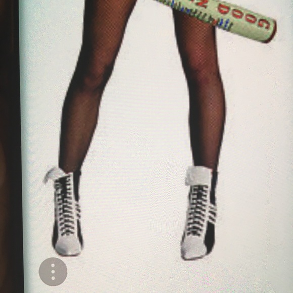 ‼️SOLD‼️ - Picture 1 of 3